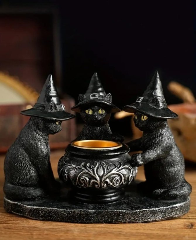 Svícen - Čarodějnické kočky