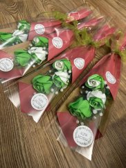 Mýdlová kytice - Zeleno-bílá